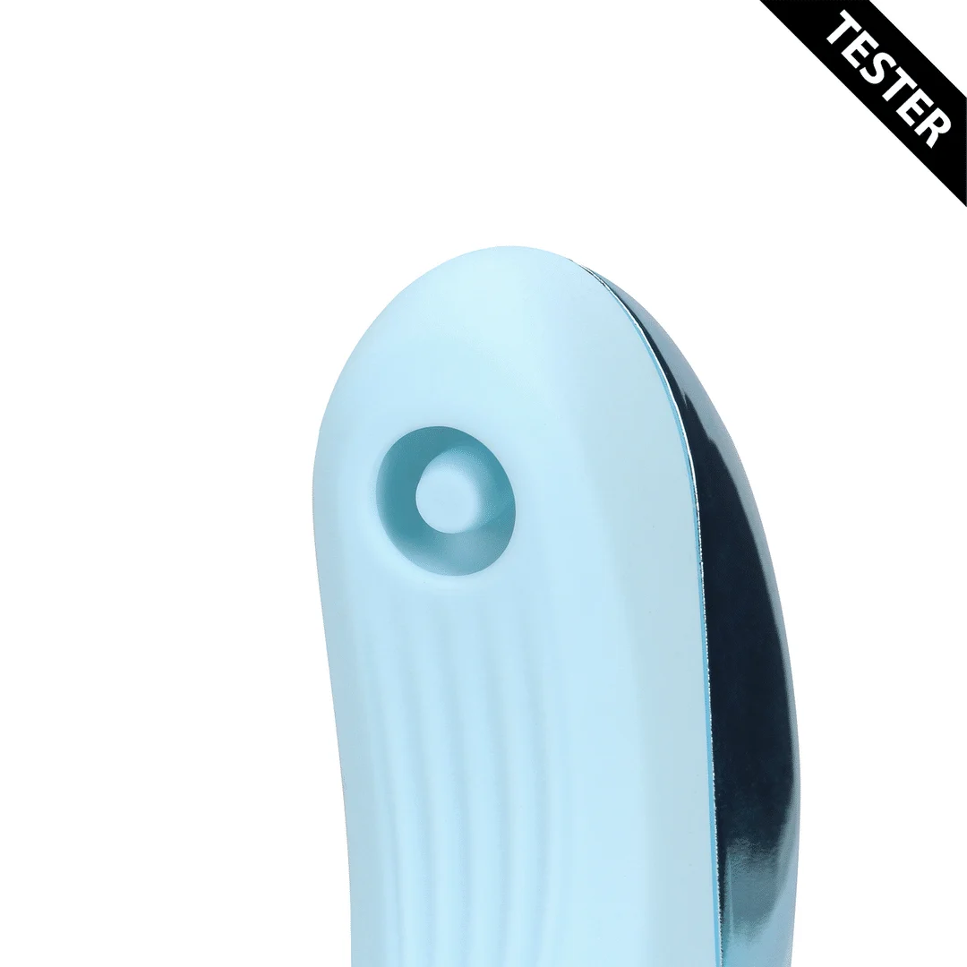 Wibrator do łechtaczki ze stymulacją falami pulsacyjnymi – Arctic Blue Loveline by Shots - obrazek 3