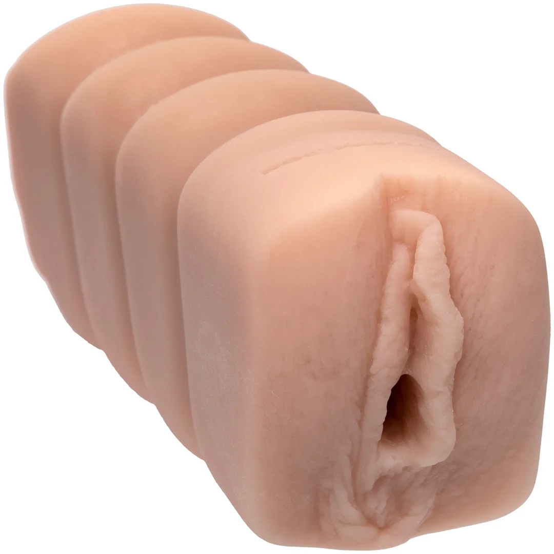 Masturbator waginalny z realistycznego materiału UR3 – ULTRASKYN Pocket Pussy - obrazek 4