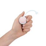 Wibrujący zestaw Kegel Loveline by Shots z 5 wymiennymi ciężarkami - obrazek 6