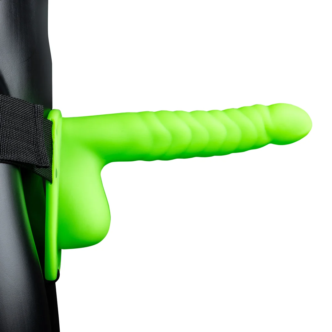 Ouch! świecące w ciemności puste dildo z uprzężą i kulkami - obrazek 3