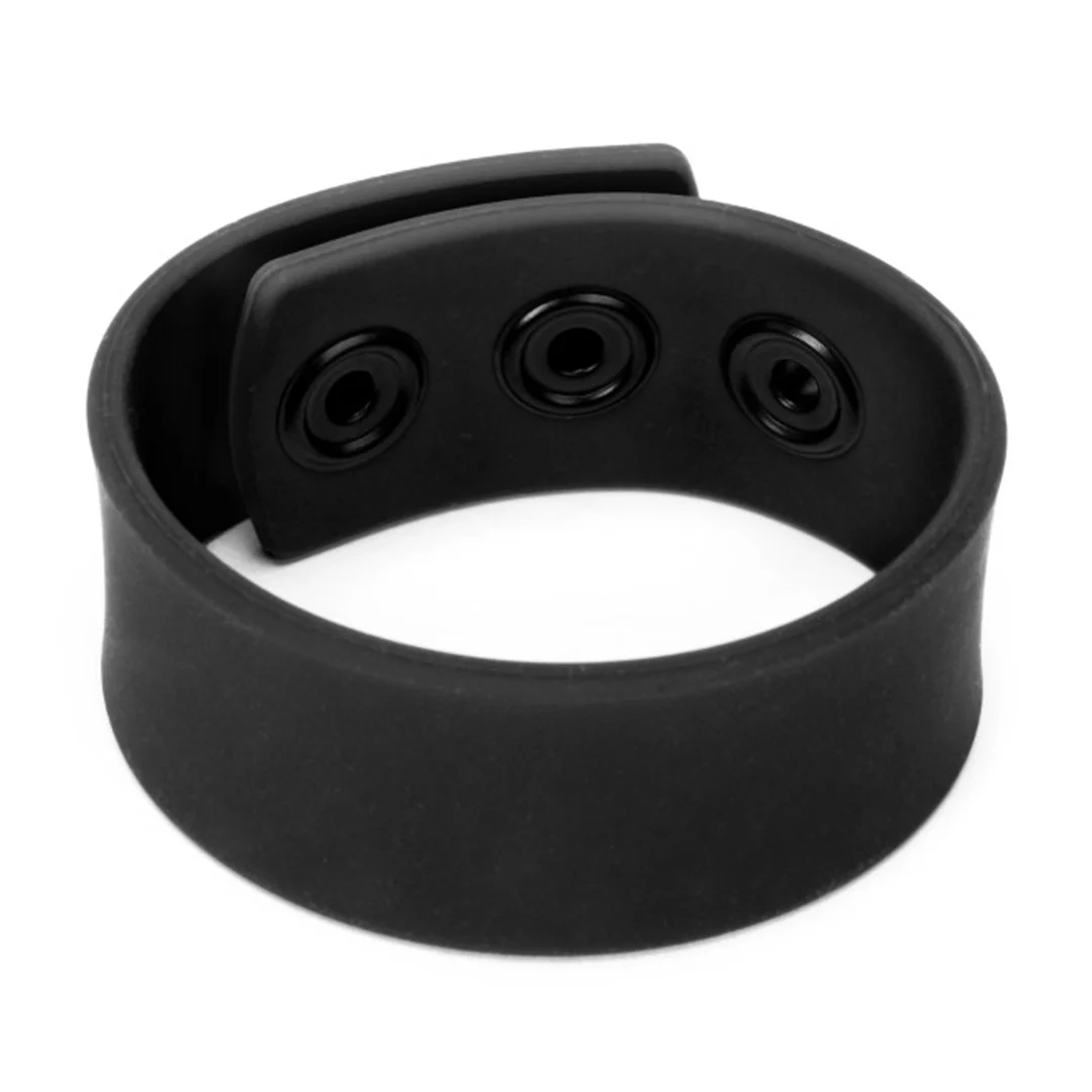 Czarny silikonowy pasek na penisa Prowler Red - obrazek 3